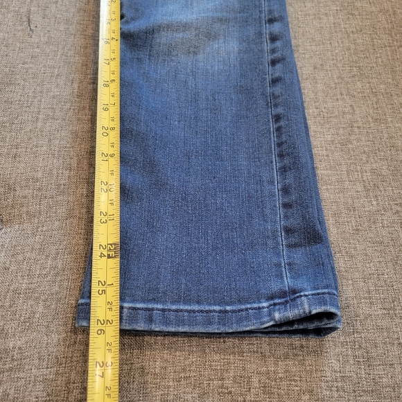 LILA RYAN Cortland Distressed Crop Mid Rise Jeans Size 27 - Picture 9 of 13